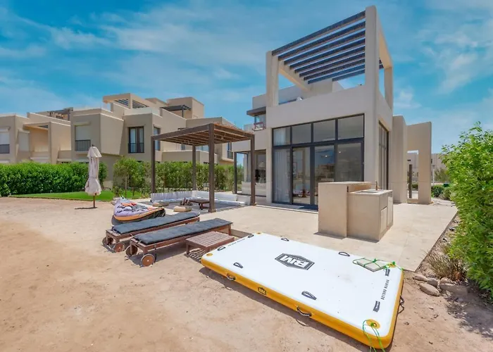 Comfy 3br Standalone In Tawila, El Gouna. Lagoon & Pool Access Villa